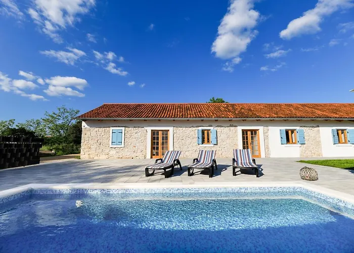 Martin Апартаменты