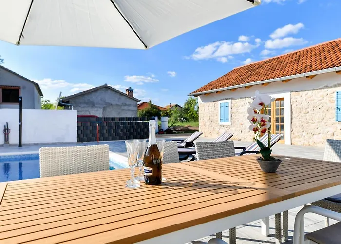 아파트 Martin 자다르